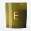Kaars in glas ⌀8x9cm letter E (groen)