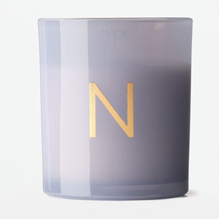 Kaars in glas ⌀8x9cm letter N (lichtblauw)