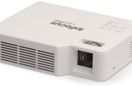 IN1142 LED beamer + 1 dag huur