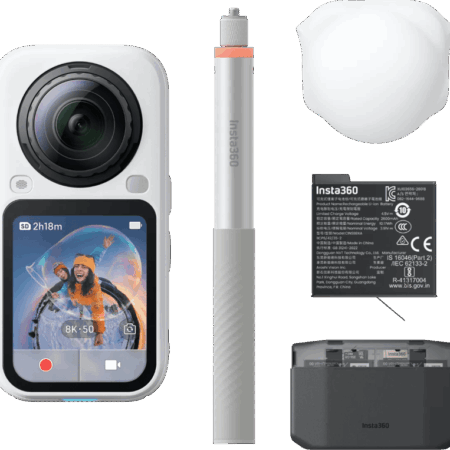 Insta360 X6 Essentials Bundle Wit