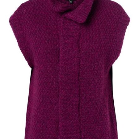 Isra Vest Dark Berry