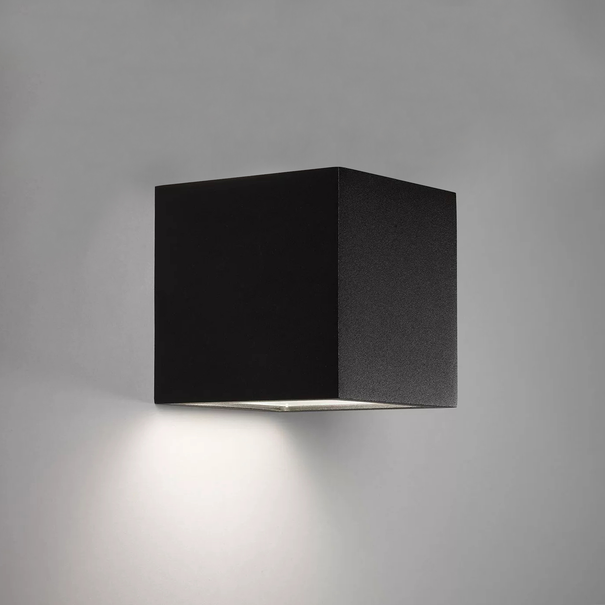 LED Solar Cube Wandlamp Zwart Vierkant