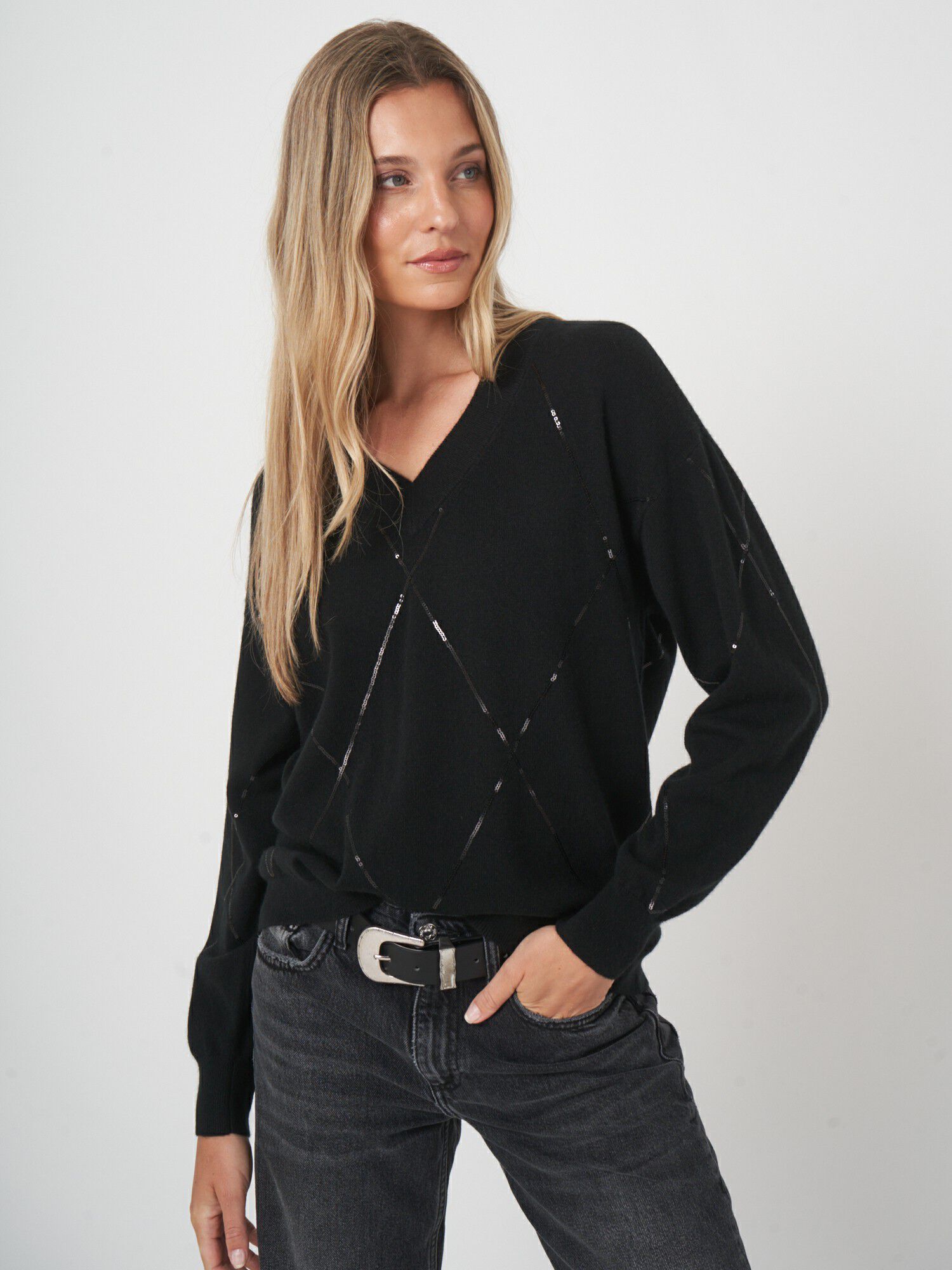 Lichtgewicht kasjmier sweater met pailletten