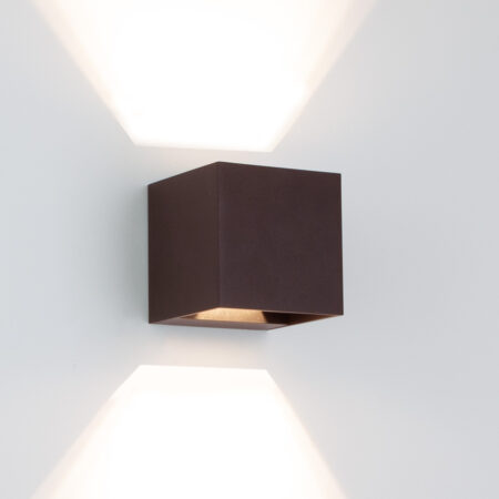Reach Up en Down Muurlamp Zwart/Bruin Kubus met LED