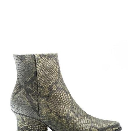 Ryan Enkellaars Moss Groen Python Print