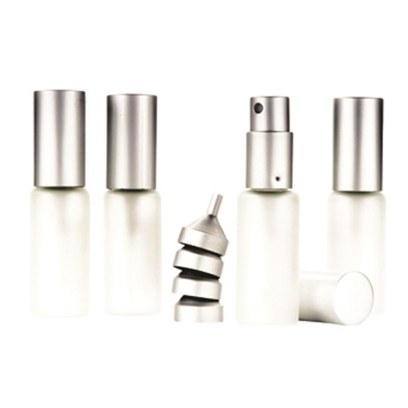 Verstuiver 10ml mat glas met trechtertje | Source Balance