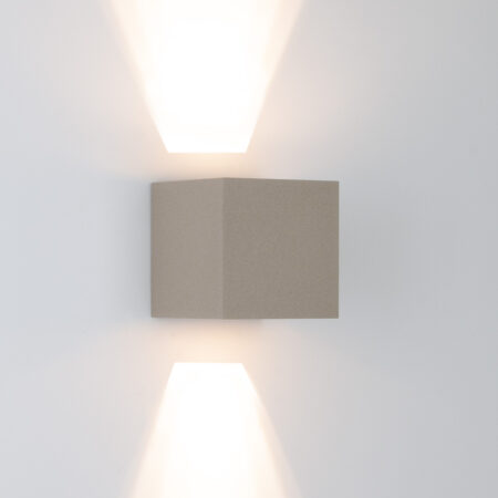 Reach Up en Down Muurlamp Champagne Kubus met LED